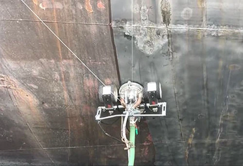 The Best Method For Large-Area Paint And Rust Removal On Ship Surfaces